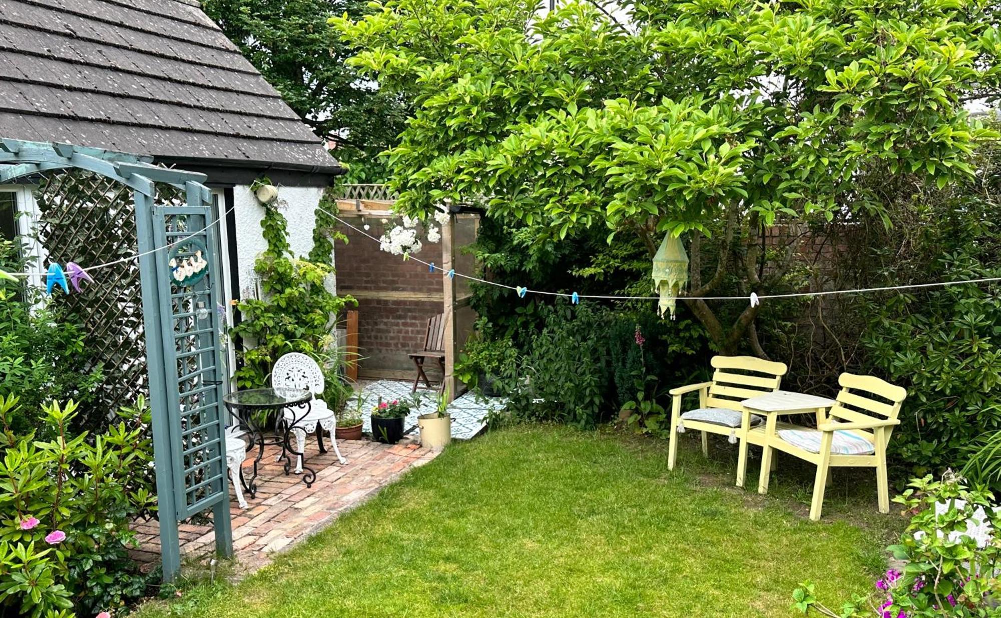 Garden Snug Apartment เบลฟาสต์ ภายนอก รูปภาพ