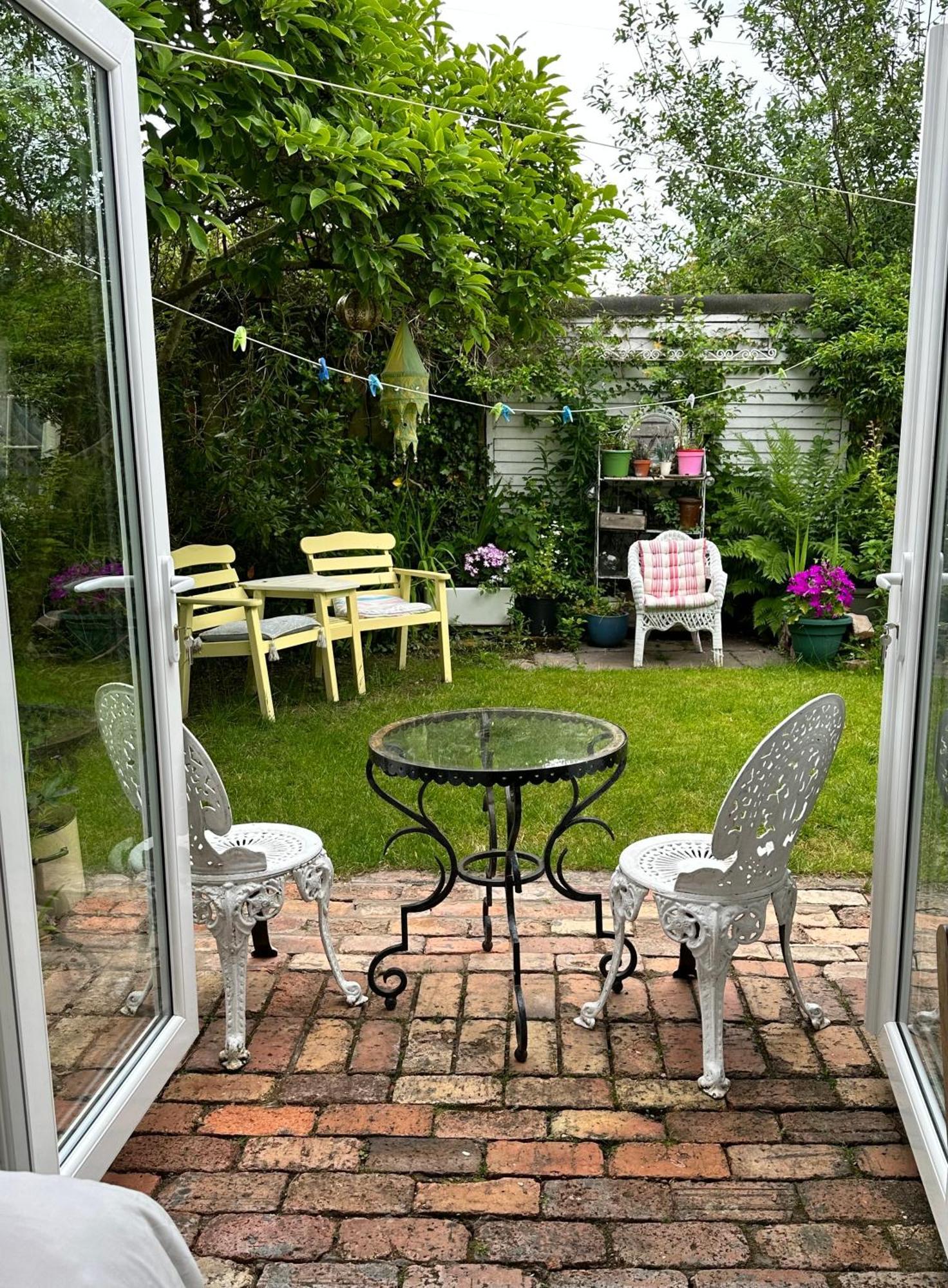 Garden Snug Apartment เบลฟาสต์ ภายนอก รูปภาพ